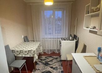 Продажа 2-ком. квартиры, 51.2 м2, Кириши, проспект Героев, 2