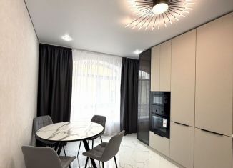 3-комнатная квартира на продажу, 81.6 м2, Ставрополь, улица Назара Енина, 1