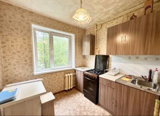 Продается 2-ком. квартира, 45.9 м2, Мурманск, улица Алексея Хлобыстова