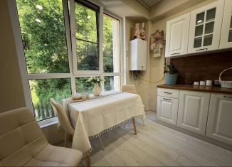 Продается 1-ком. квартира, 37 м2, посёлок городского типа Дагомыс, улица Гайдара, 20А/1