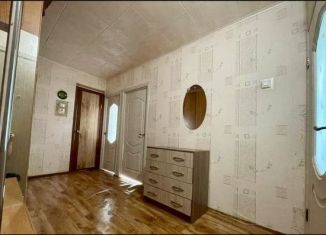 Продаю 2-ком. квартиру, 50.6 м2, Республика Башкортостан, улица Ахметова, 304/2