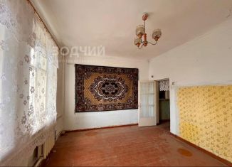 Продам 2-комнатную квартиру, 45.3 м2, Канаш, улица Разина, 9