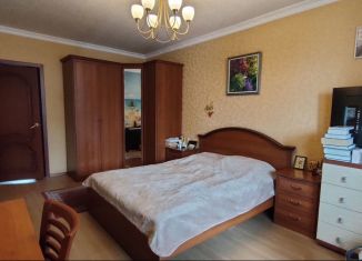 Продажа трехкомнатной квартиры, 80 м2, Ростов-на-Дону, Стабильная улица, 17/1