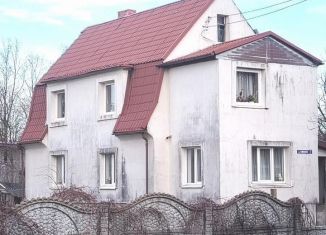 Продаю трехкомнатную квартиру, 60 м2, Калининград, Взводная улица, 7