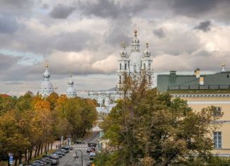 Продается 2-комнатная квартира, 74 м2, Санкт-Петербург, Смольная набережная, 12