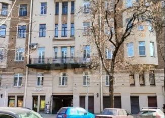 Продажа комнаты, 22 м2, Санкт-Петербург, 10-я линия Васильевского острова, 15