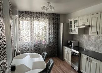 Продам 2-комнатную квартиру, 64 м2, Краснодар, улица имени Валерия Гассия, 13, микрорайон Почтовый