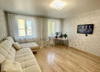 Продам 2-комнатную квартиру, 61.1 м2, деревня Алексеевка, Центральная улица, 50/1