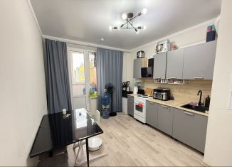 Продаю двухкомнатную квартиру, 55 м2, Ростов-на-Дону, улица Еляна, 40