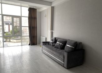 Сдаю 1-ком. квартиру, 50 м2, Махачкала, Заморская улица, 4