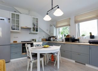 Сдаю дом, 164.9 м2, Калининград, Иртышская улица, 36