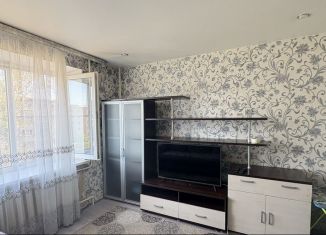 Сдается в аренду комната, 18 м2, Новгородская область, улица Рахманинова, 5