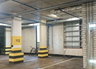 Сдам в аренду машиноместо, 13 м2, Екатеринбург, улица Краснофлотцев, 69/2