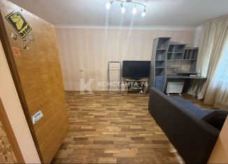 Продаю 1-ком. квартиру, 31 м2, Челябинск, улица Татьяничевой, 15, Центральный район
