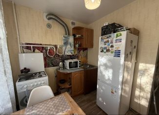 Сдается в аренду однокомнатная квартира, 32 м2, Выкса, улица Красные Зори, 11