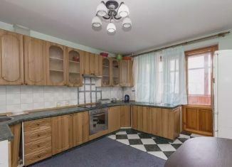 Продам трехкомнатную квартиру, 93 м2, Тюмень, улица Московский Тракт, 143к1