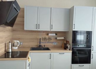 2-ком. квартира на продажу, 52 м2, Мурино, улица Шувалова, 33/35