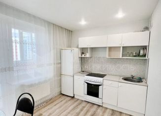 Однокомнатная квартира на продажу, 41 м2, Тюмень, улица Константина Посьета, 11