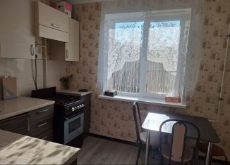 Продажа 2-ком. квартиры, 51.8 м2, Чебоксары, улица Кадыкова, 13