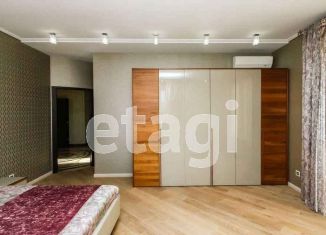 Продается трехкомнатная квартира, 128 м2, Тюмень, Советская улица, 51к2