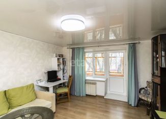 Продам 2-ком. квартиру, 58.3 м2, Тюмень, улица Елизарова, 74