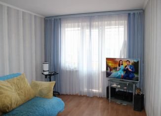 Продается двухкомнатная квартира, 50 м2, Магнитогорск, улица Доменщиков, 28