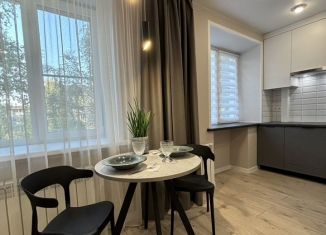 Продам 3-ком. квартиру, 51.5 м2, Ярославль, Большая Октябрьская улица, 124/15