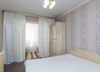 Продаю 3-комнатную квартиру, 65.7 м2, Тюмень, Камчатская улица, 2