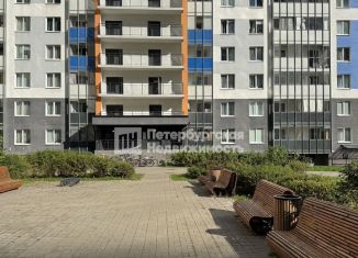 Продаю 1-ком. квартиру, 32.2 м2, Санкт-Петербург, Плесецкая улица, 10, метро Комендантский проспект