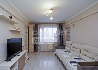 Продажа трехкомнатной квартиры, 50 м2, Омская область, проспект Мира, 165В