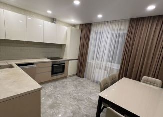 Сдается в аренду 2-комнатная квартира, 61 м2, Краснодарский край, Тепличная улица