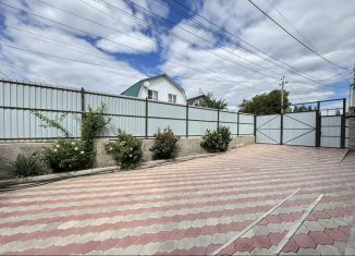 Продаю дом, 248.1 м2, Астрахань, улица Лемисова, 8