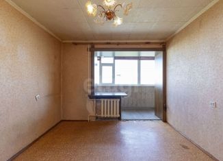 Продаю 2-комнатную квартиру, 47.7 м2, Тюмень, улица Газовиков, 6