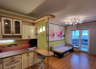 Продажа 1-комнатной квартиры, 37 м2, Псков, улица Ижорского Батальона, 15