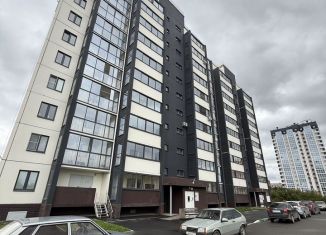 Продам 2-ком. квартиру, 47.8 м2, Копейск, улица Жданова, 30