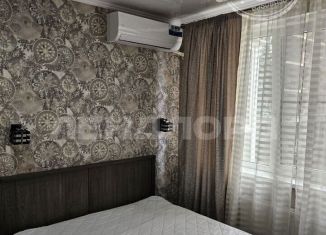 Продается однокомнатная квартира, 34.5 м2, Батайск, улица Крупской, 1