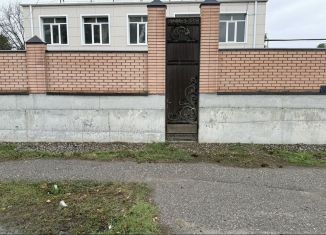 Сдается в аренду помещение свободного назначения, 334 м2, Чечня, улица Кирова, 52А