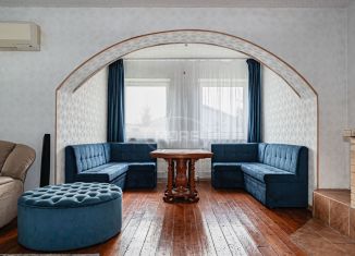 Продам дом, 242 м2, Калининград, улица Подполковника Емельянова, 280А