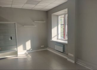 Сдается в аренду помещение свободного назначения, 22 м2, Тверь, Московская улица, 1