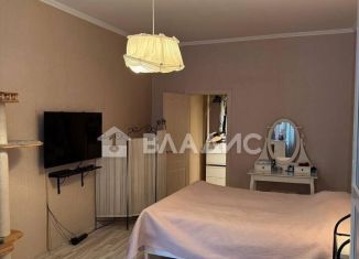 Продаю 1-ком. квартиру, 60 м2, Санкт-Петербург, Вознесенский проспект, 33