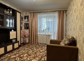 Продажа двухкомнатной квартиры, 49.4 м2, Сарапул, улица Фурманова, 1Б