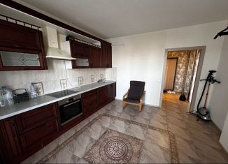 Сдается 1-ком. квартира, 50 м2, Новосибирск, Военная улица, 16, Октябрьский район