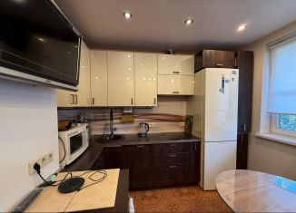 Сдаю в аренду 1-ком. квартиру, 45 м2, Москва, Берёзовая аллея, 5А