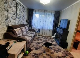 Продается 3-комнатная квартира, 53 м2, Миасс, Орловская улица, 18