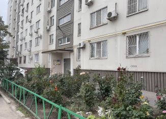 Продается двухкомнатная квартира, 54 м2, Аксай, улица Платова, 64