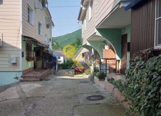 Продам квартиру со свободной планировкой, 65.9 м2, Туапсе, улица Калараша, 53