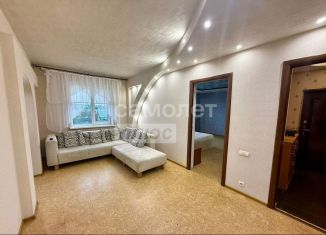 4-комнатная квартира на продажу, 75.4 м2, Серов, улица Ленина, 168