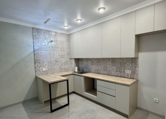 Продаю 2-ком. квартиру, 54 м2, Ставрополь, улица Генерала Маргелова, 5/1