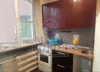 Продаю трехкомнатную квартиру, 50 м2, Батайск, улица Ленина, 205