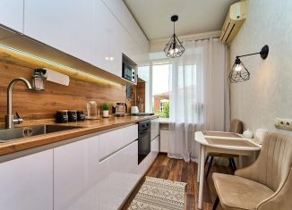 Продается 2-комнатная квартира, 58.4 м2, Краснодар, улица Мира, 50, микрорайон Центральный